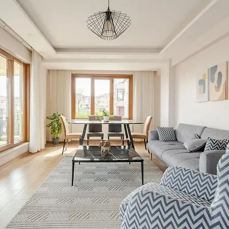 Apartment New Stylish With Panoramic Views Istanbul