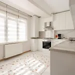 New Stylish With Panoramic Views Διαμέρισμα Κωνσταντινούπολη