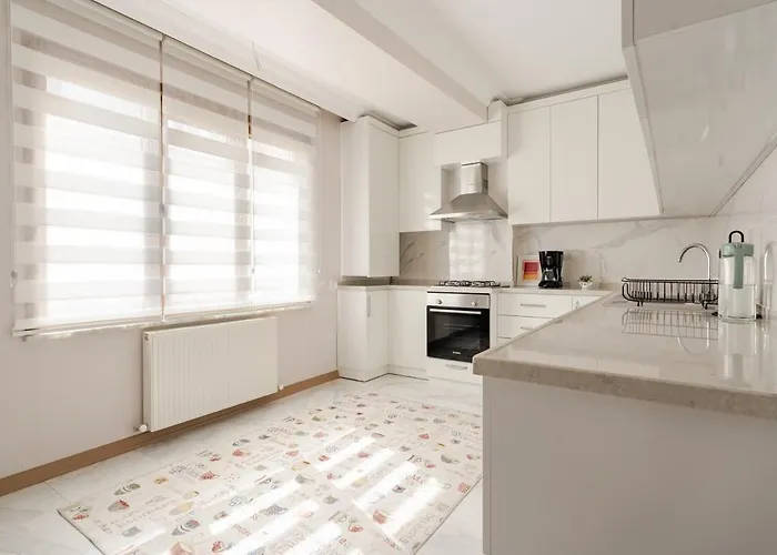 New Stylish With Panoramic Views Apartment Istanbul